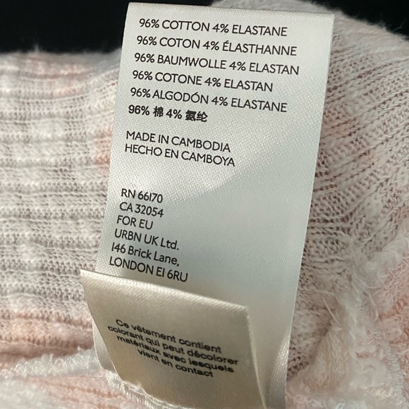 We the Free Free People Swirl Tee Tie Dye Mock Neck Rib Thermal Top | medium - Picture 7 of 7